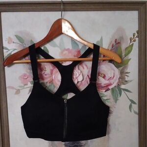 Victoria's Secret HIGH IMPACT Black Sports Bra